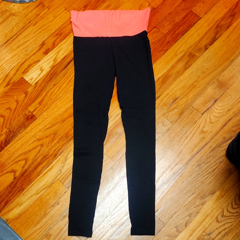 Women's Black and Orange Leggings XS, EUC